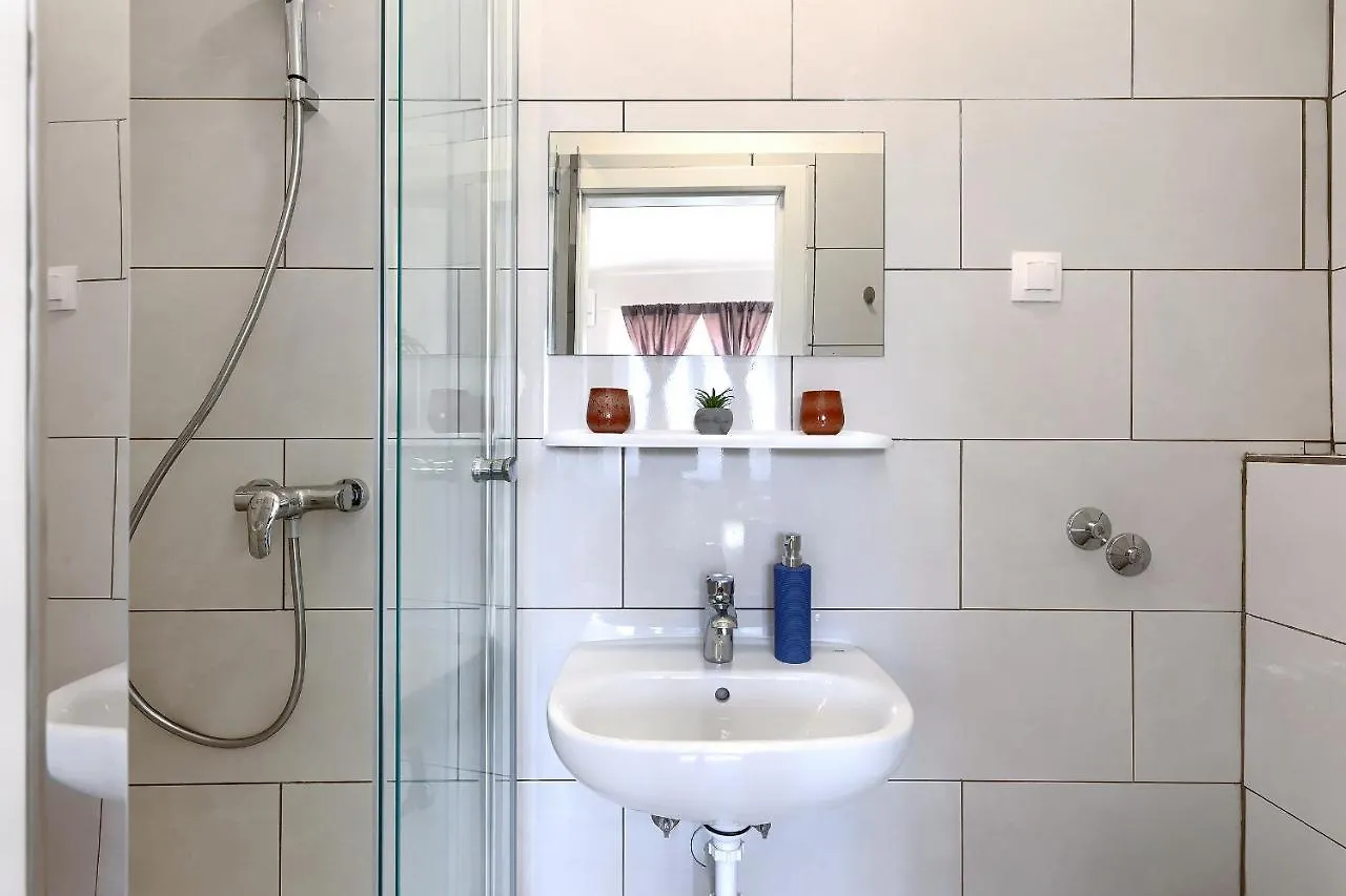 Monte Zaro Hostel Pula Croatia