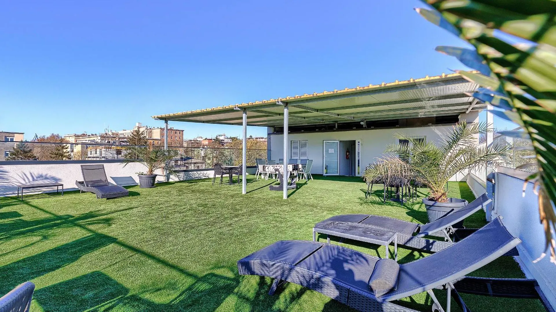 Monte Zaro Hostel Pula 0*,